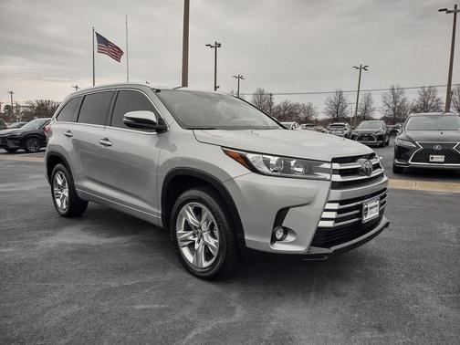 2017 Toyota Highlander Limited