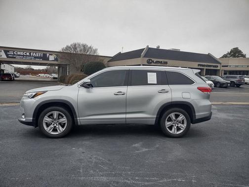 2017 Toyota Highlander Limited
