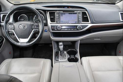 2016 Toyota Highlander Hybrid Limited