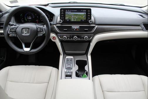 2022 Honda Accord Hybrid Touring