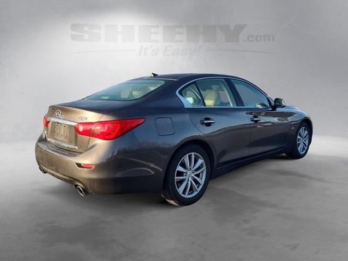 2015 INFINITI Q50 Premium