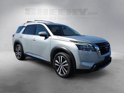 Brilliant Silver Metallic 2025 Nissan Pathfinder Platinum 4WD