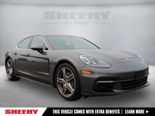 2018 Porsche Panamera 4S