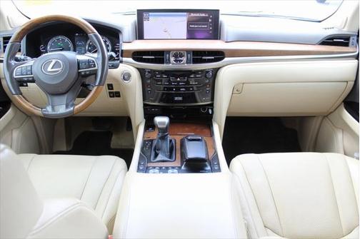 2017 Lexus LX 570 Base