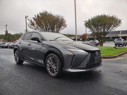 2023 Lexus RZ 450e Luxury