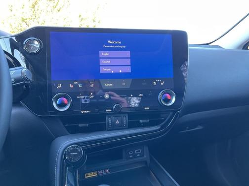 2025 Lexus NX 350h Premium