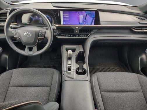 Oxygen White 2023 Toyota Crown XLE