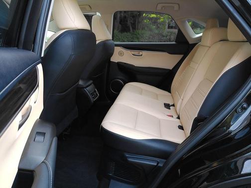 Obsidian 2015 Lexus NX 300h Base