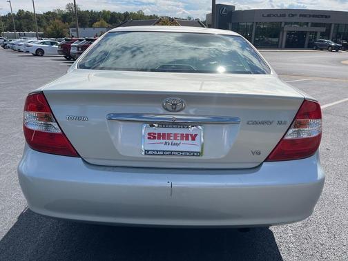 2003 Toyota Camry XLE V6