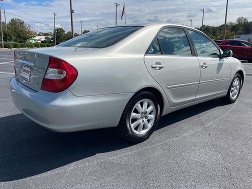 2003 Toyota Camry XLE V6