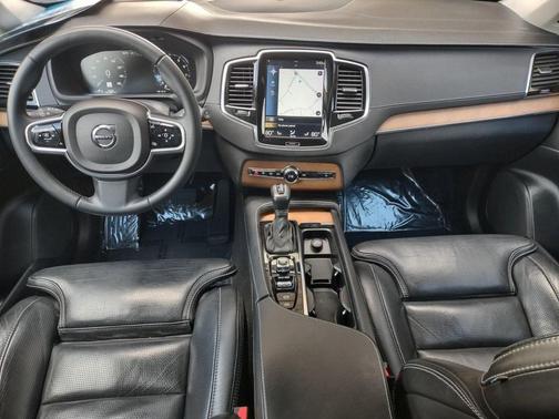 2018 Volvo XC90 T6 Inscription