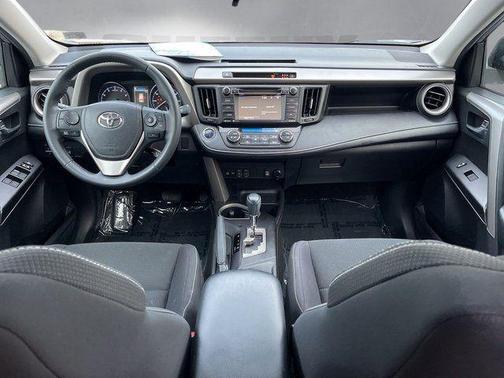 Silver Sky Metallic 2018 Toyota RAV4 XLE