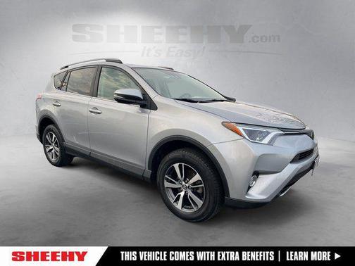 Silver Sky Metallic 2018 Toyota RAV4 XLE