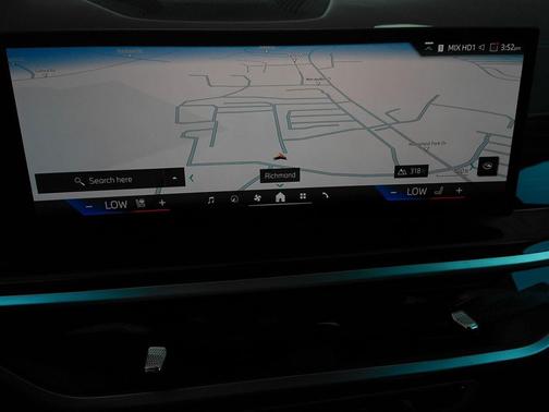 Alpine White 2025 BMW X5 xDrive40i