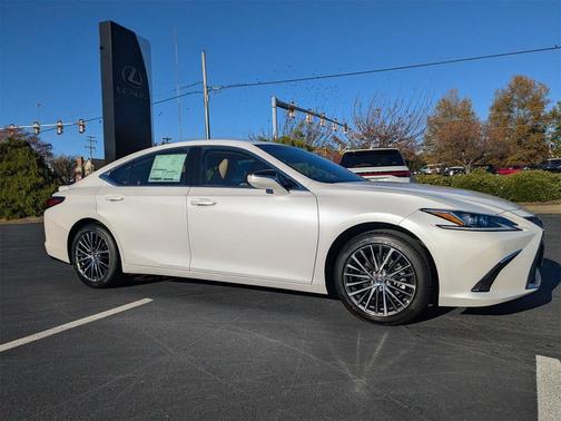 2025 Lexus ES 350 Base