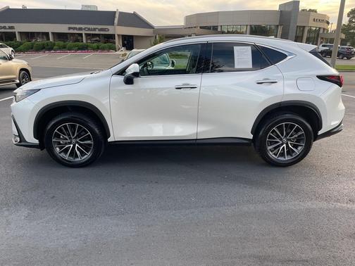 2025 Lexus NX 350 Premium