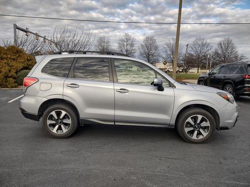 2017 Subaru Forester 2.5i Limited