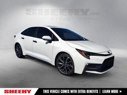 White 2020 Toyota Corolla SE
