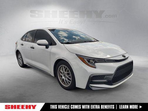 White 2020 Toyota Corolla SE