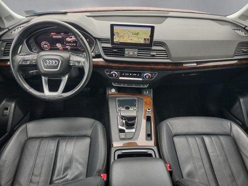 Matador Red Metallic 2018 Audi Q5 2.0T Tech Premium