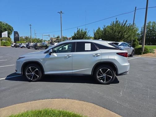 Silver Lining Metallic 2017 Lexus RX 450h Base