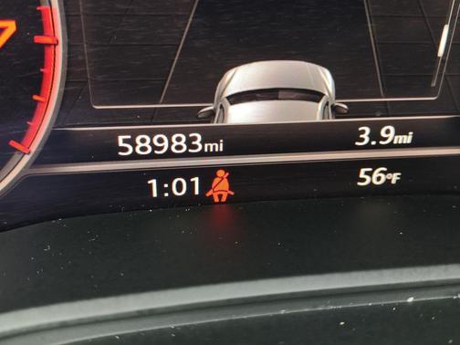 Florett Silver Metallic 2018 Audi Q5 2.0T Tech Premium