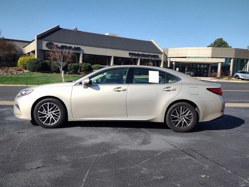 2017 Lexus ES 350 Base
