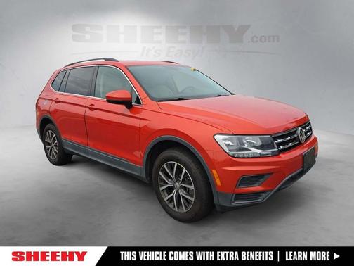 Habanero Orange Metallic 2019 Volkswagen Tiguan 2.0T SE 4MOTION