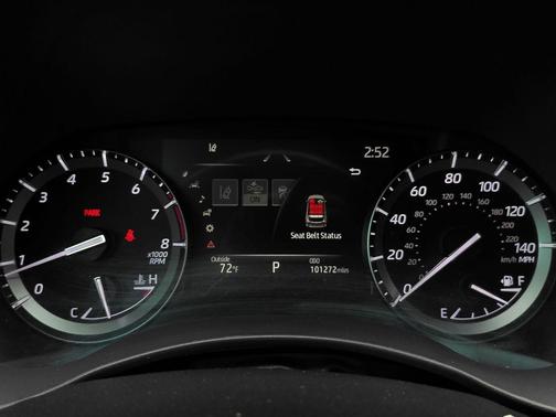 Magnetic Gray Metallic 2021 Toyota Highlander XLE
