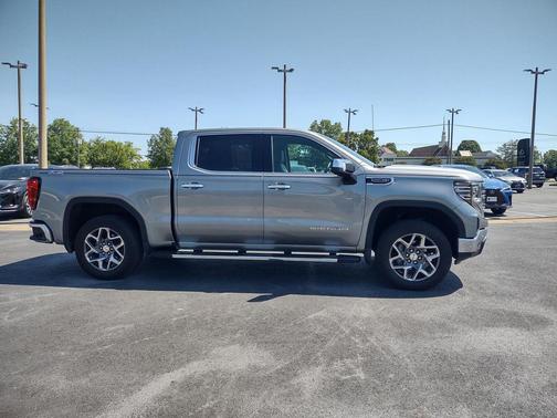 Sterling Metallic 2025 GMC Sierra 1500 SLT
