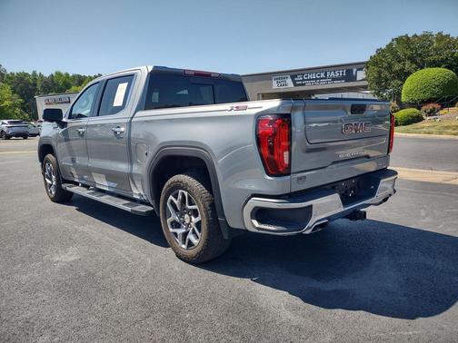 Sterling Metallic 2025 GMC Sierra 1500 SLT