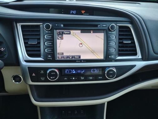 2015 Toyota Highlander Limited Platinum