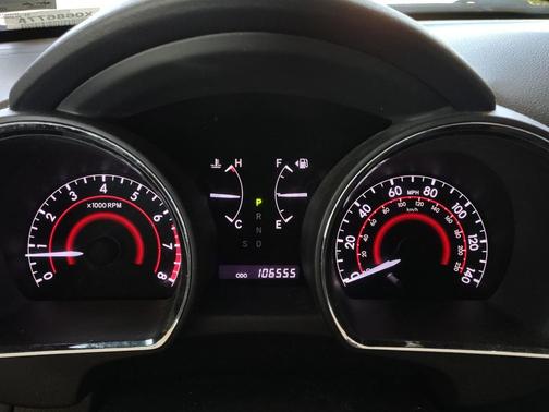 Magnetic Gray Metallic 2013 Toyota Highlander SE