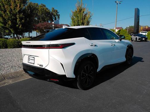 Oxygen White 2026 Lexus RZ 450e Premium