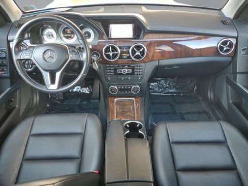 White 2013 Mercedes-Benz GLK-Class GLK 350 4MATIC