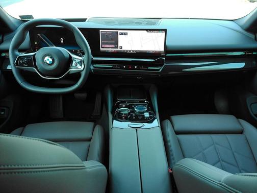 Alpine White 2024 BMW 530 xDrive