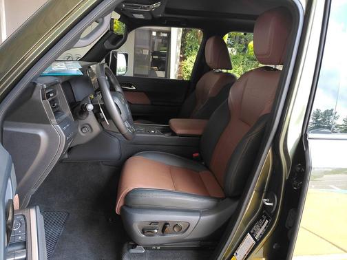 Green Pearl 2024 Lexus GX 550 Luxury+