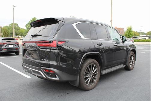 2025 Lexus LX 700h F SPORT