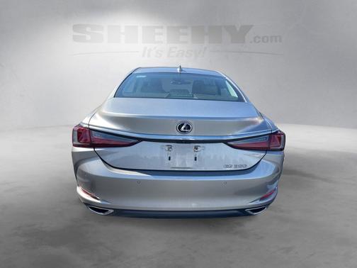 2020 Lexus ES 350 Base