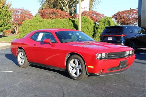 2013 Dodge Challenger SXT