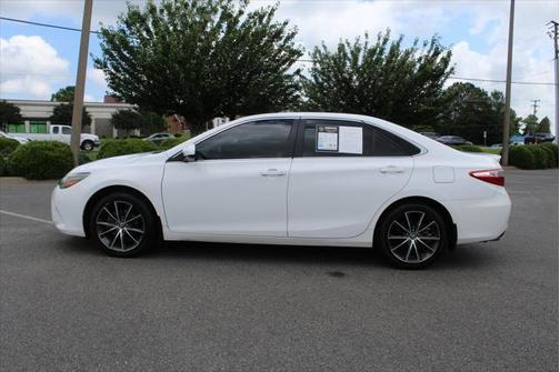 2017 Toyota Camry XSE