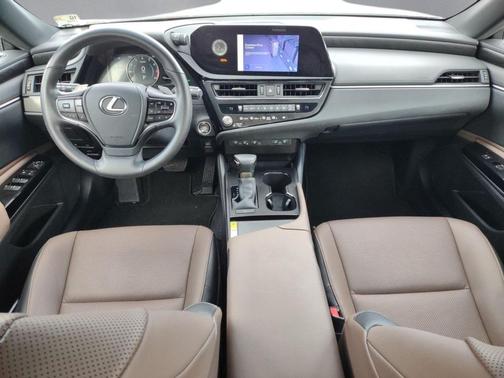 2025 Lexus ES 350 Base