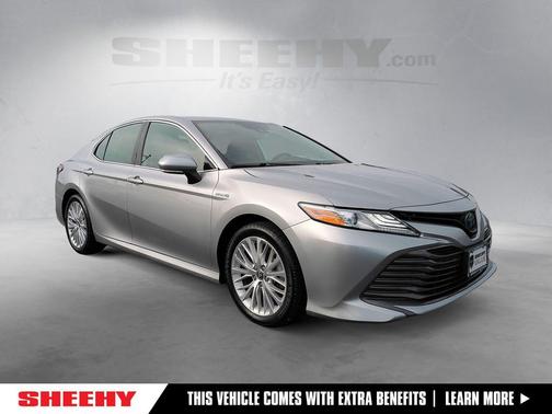 Celestial Silver Metallic 2020 Toyota Camry Hybrid XLE