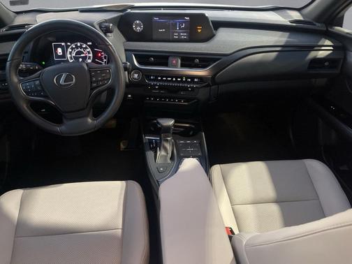 2019 Lexus UX 200 Base