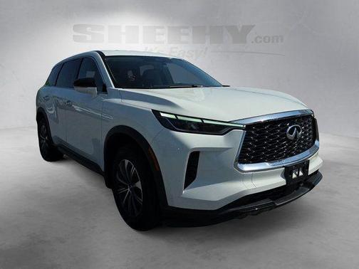 Glacier White 2023 INFINITI QX60 Pure