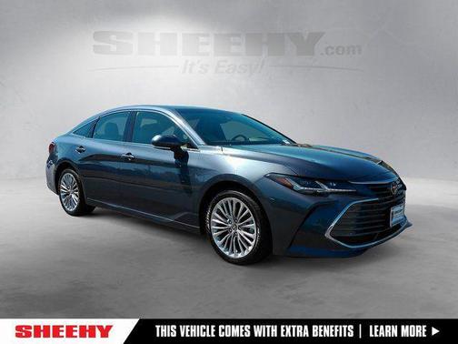 Harbor Gray Metallic 2019 Toyota Avalon Limited