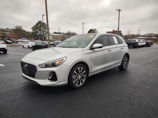 2019 Hyundai Elantra GT Base