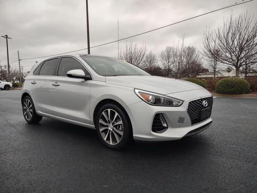 2019 Hyundai Elantra GT Base