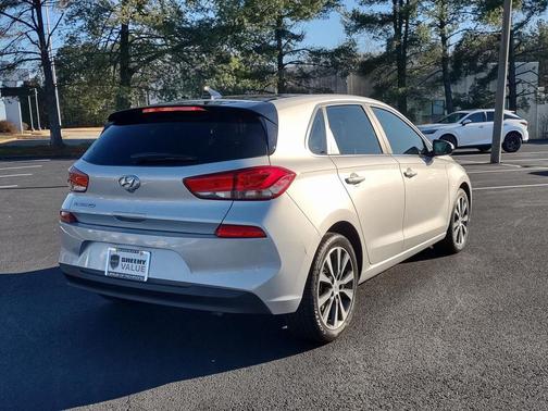 2019 Hyundai Elantra GT Base