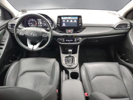 2019 Hyundai Elantra GT Base